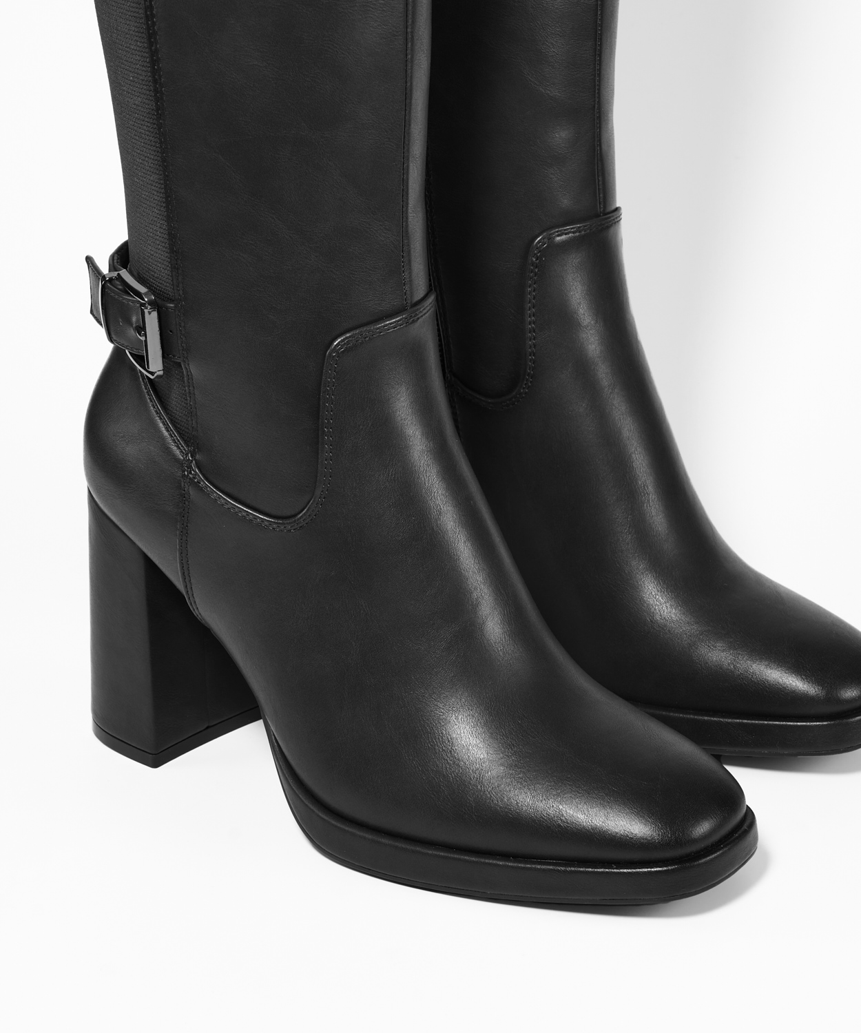 Botas altas tacón hebilla image number null